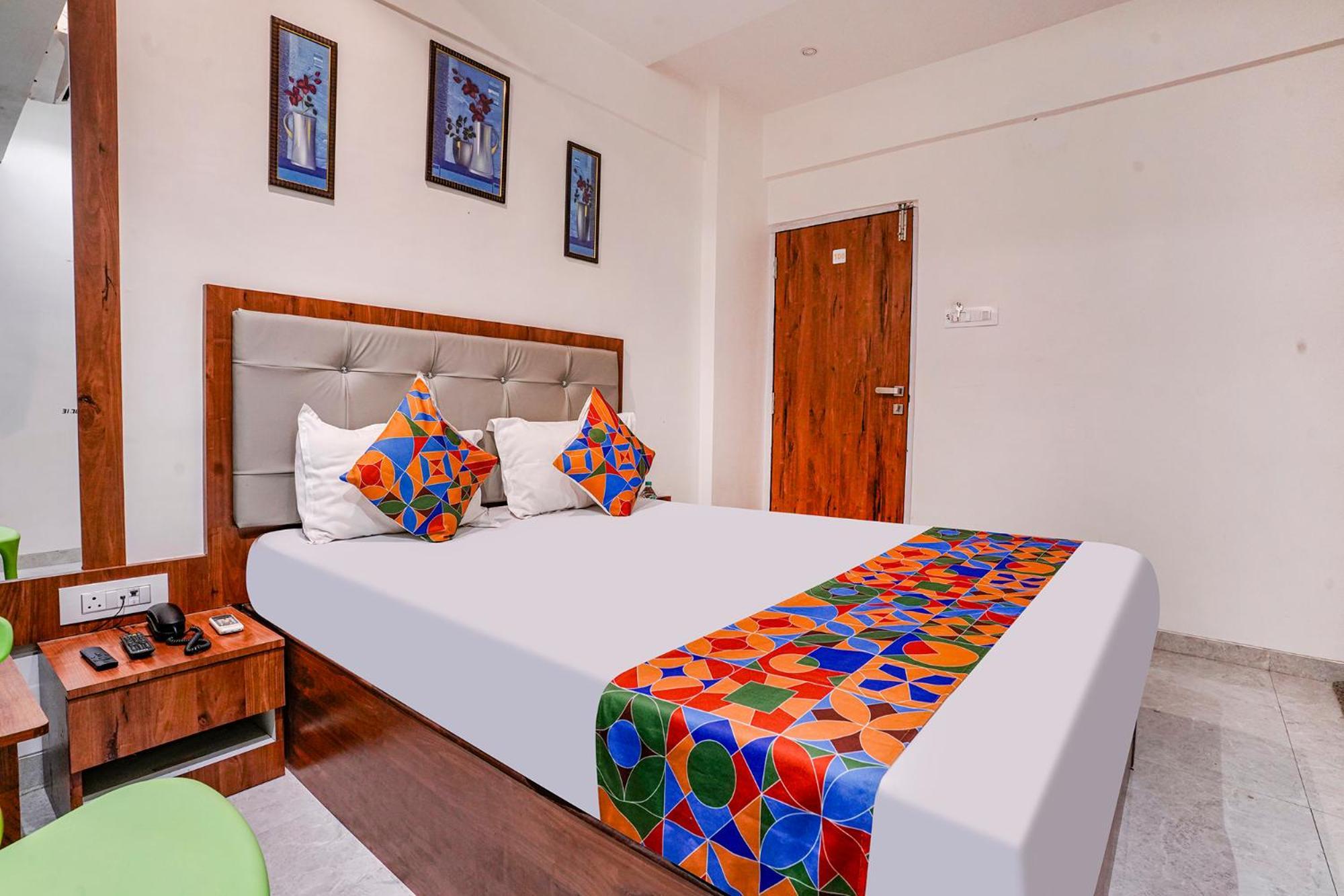 Fabexpress Utsav Residency - Nr Panvel Hotel Jāmb Buitenkant foto