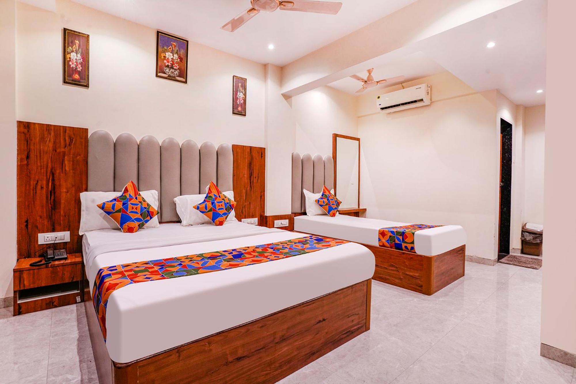 Fabexpress Utsav Residency - Nr Panvel Hotel Jāmb Buitenkant foto