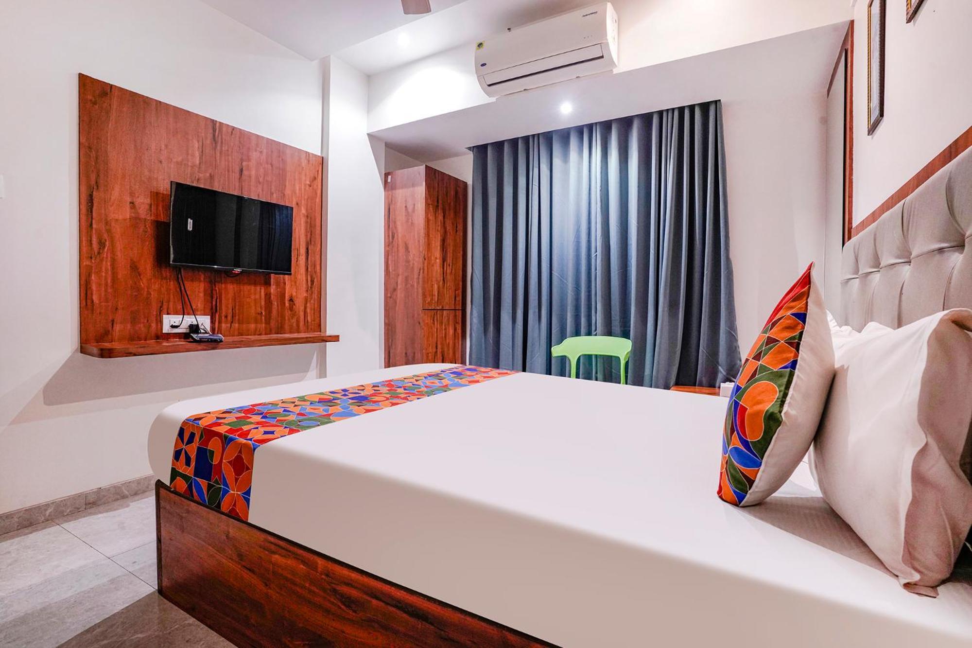 Fabexpress Utsav Residency - Nr Panvel Hotel Jāmb Buitenkant foto